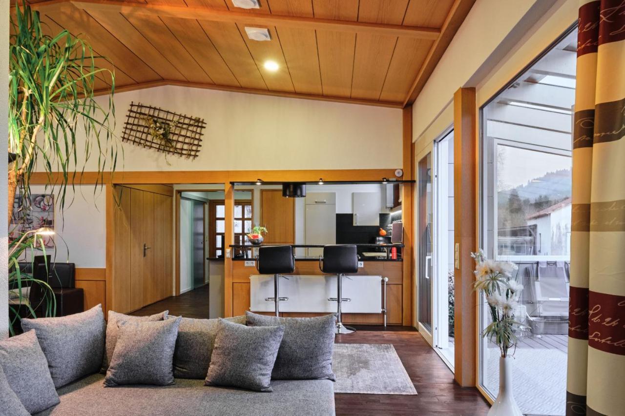 Ferienhaus Am Millibach Wehingen Exteriör bild
